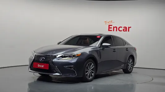 Lexus ES300h 2018