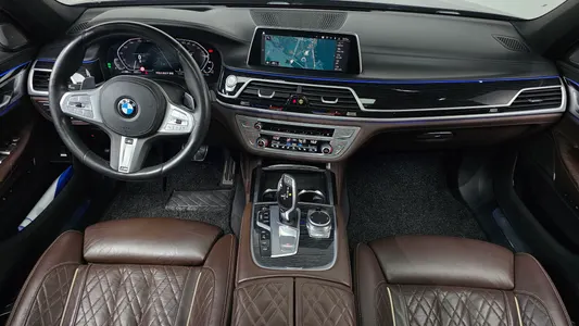 BMW 7 Series (G11) 745Le i M 2020 7