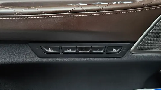 BMW 7 Series (G11) 745Le i M 2020 36