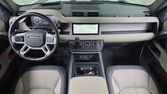 Land Rover (L663) 110 P300 X- SE 2021 7