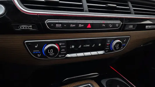 Audi Q7 (4M) 35 TDI Tech 2016 17