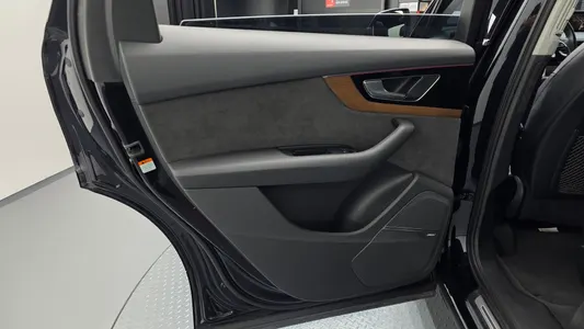 Audi Q7 (4M) 35 TDI Tech 2016 25