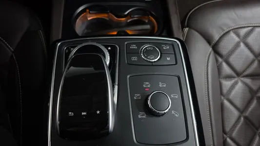 Mercedes-Benz GLS-Class X166 GLS500 4MATIC 2017 27