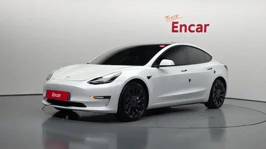 Tesla 3 AWD 2021