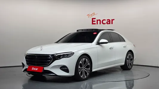 Mercedes-Benz E-Class W214 E220d 4MATIC 2024