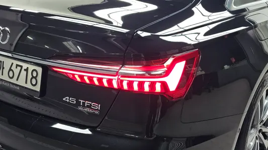 Audi A6 (C8) 45 TFSI 2021 23