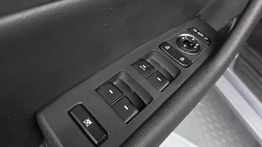 Hyundai LF 2.0 2015 19