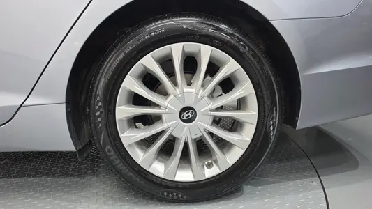 Hyundai LF 2.0 2015 21