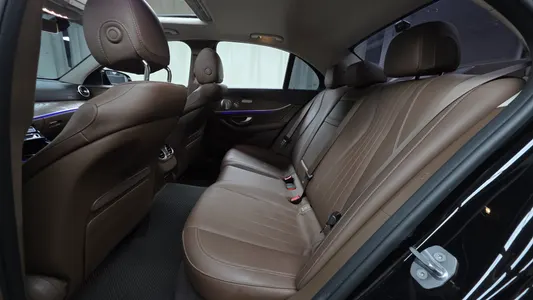 Mercedes-Benz E-Class W213 E300 4MATIC 2018 12