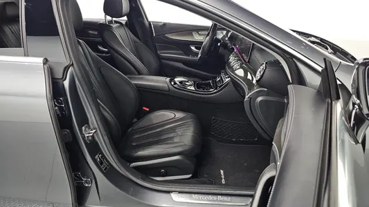 Mercedes-Benz CLS-Class C257 CLS400d 4MATIC AMG Line 2018 26