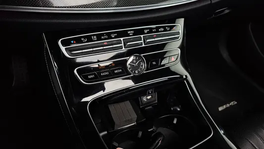 Mercedes-Benz CLS-Class C257 CLS400d 4MATIC AMG Line 2018 32