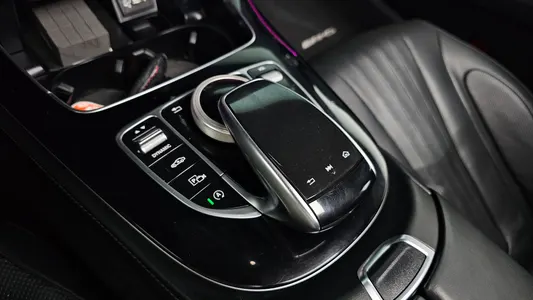 Mercedes-Benz CLS-Class C257 CLS400d 4MATIC AMG Line 2018 35