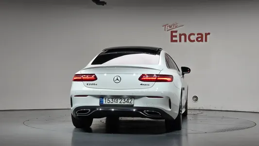 Mercedes-Benz E-Class W213 E220d 2017 4