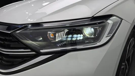 Volkswagen 7 1.5 TSI 2023 22