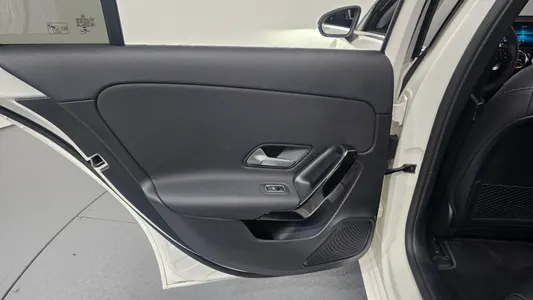 Mercedes-Benz A-Class W177 A250 4MATIC 2020 25