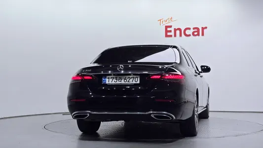Mercedes-Benz E-Class W213 E250 2020 4