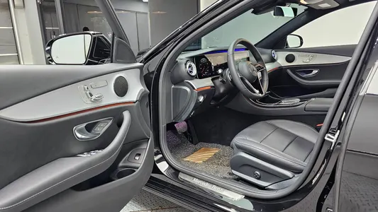 Mercedes-Benz E-Class W213 E250 2020 10