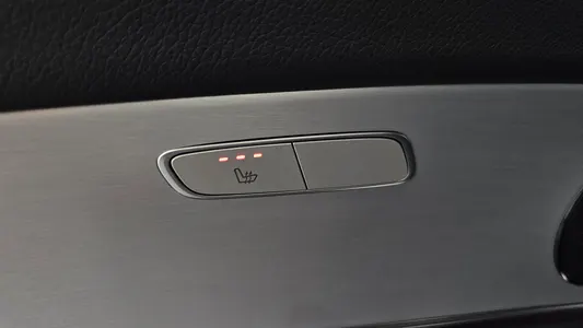 Mercedes-Benz E-Class W213 E250 2020 31