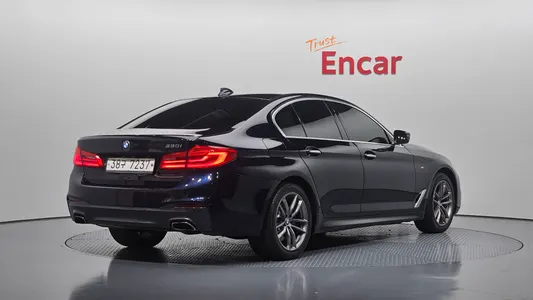 BMW 5 Series (G30) 530i M 2017