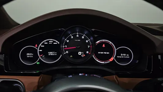 Porsche (PO536) 3.0 2019 8