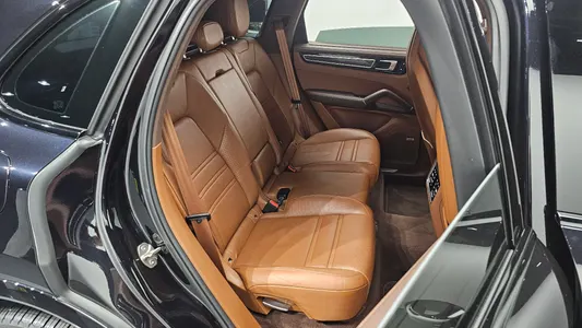 Porsche (PO536) 3.0 2019 11