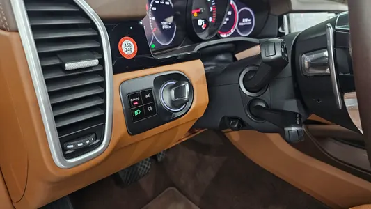 Porsche (PO536) 3.0 2019 17