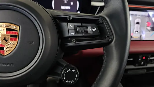 Porsche EV 4S 2025 27
