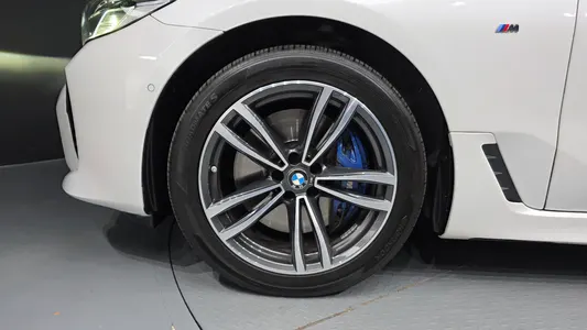 BMW 6 Series GT (G32) 620d xDrive M 2023 5