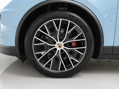 Porsche EV 4S 2025 5