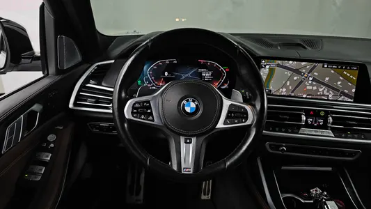 BMW X7 (G07) xDrive 40i M 7 2021 14