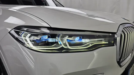 BMW X7 (G07) xDrive 40i M 7 2021 22