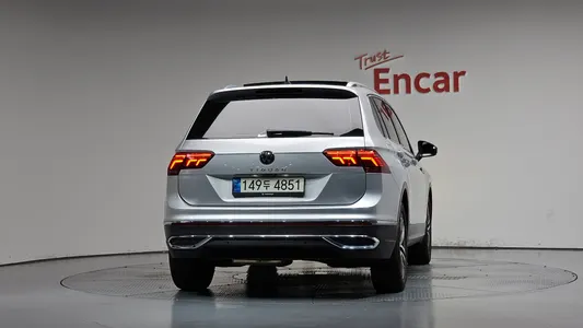 Volkswagen 2 2.0 TDI 2022 4