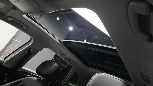 Volkswagen 2 2.0 TDI 2022 18