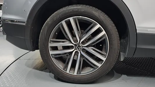 Volkswagen 2 2.0 TDI 2022 21