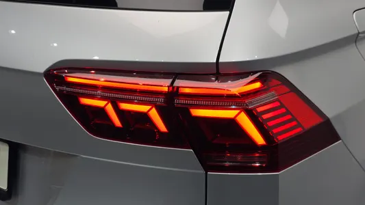 Volkswagen 2 2.0 TDI 2022 23