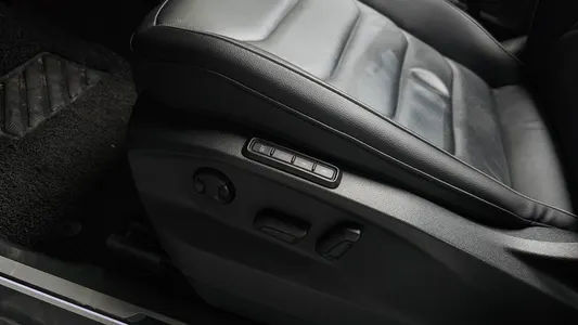 Volkswagen 2 2.0 TDI 2022 34