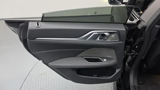 BMW i4 eDrive40 M 2023 25