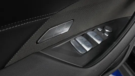 BMW i4 eDrive40 M 2023 28