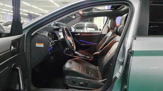 Volkswagen 7 1.4 TSI 2021 6