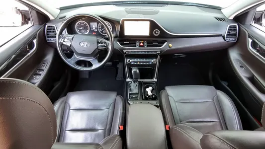 Hyundai IG 3.0 LPi () 2017 7