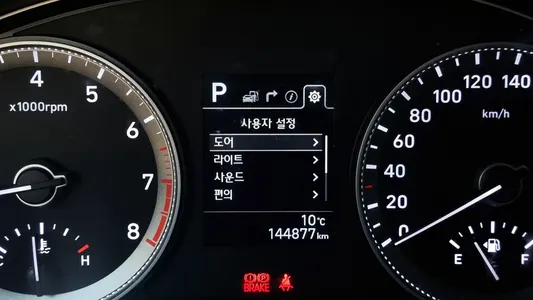Hyundai IG 3.0 LPi () 2017 8