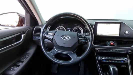 Hyundai IG 3.0 LPi () 2017 13