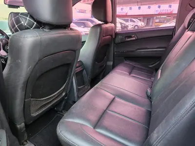 KG Mobility 코란도 스포츠 2.2 4WD 2017 10