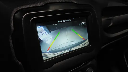 Jeep 레니게이드 2.4 2021 15