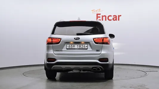 Kia 쏘렌토 2.0 4WD 2018 4
