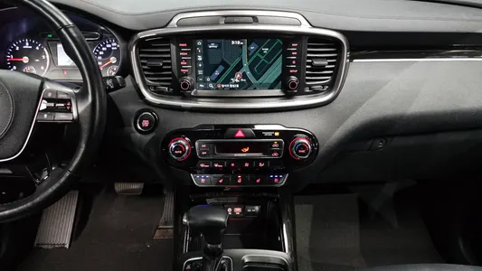 Kia 쏘렌토 2.0 4WD 2018 13
