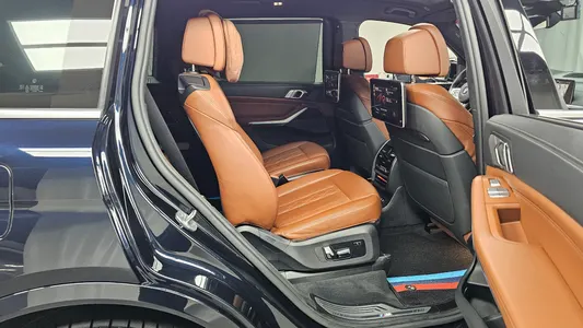 BMW X7 (G07) xDrive 40i M 6 2020 12