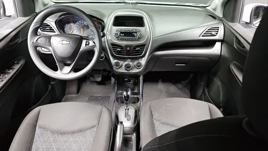 Chevrolet Spark LT 2018 7