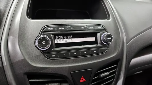 Chevrolet Spark LT 2018 15