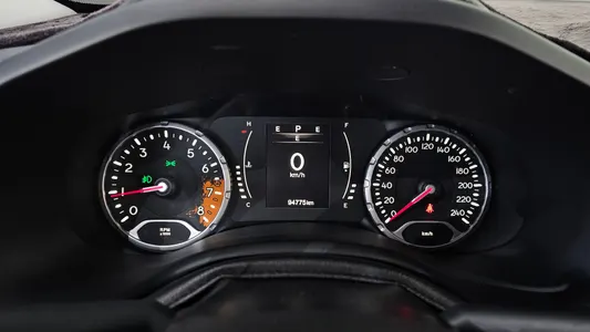 Jeep 레니게이드 2.4 2016 8